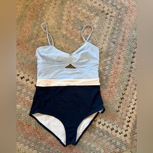 Flagpole blue color blocked one piece swimsuit size M